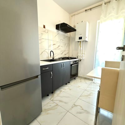 Аренда отличной 2-комнатной квартиры с балконом, 6-й сектор, Бухарест, Румыния